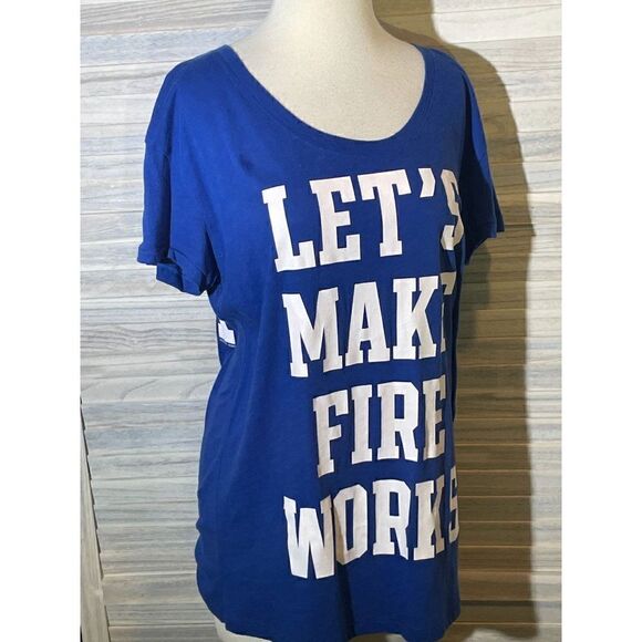 Victoria's Secret S-P PINK Fireworks Tee - Picture 12 of 13